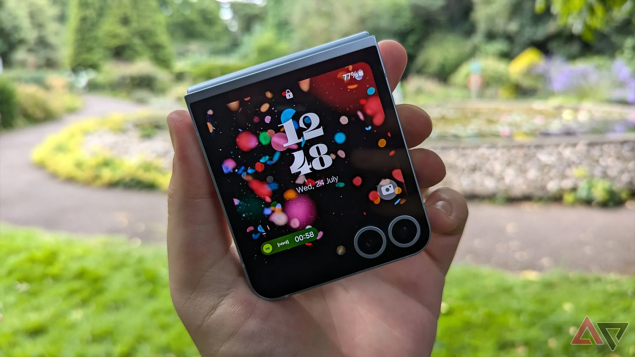 Điện thoại gập Samsung Galaxy Z Flip 6 màu tím