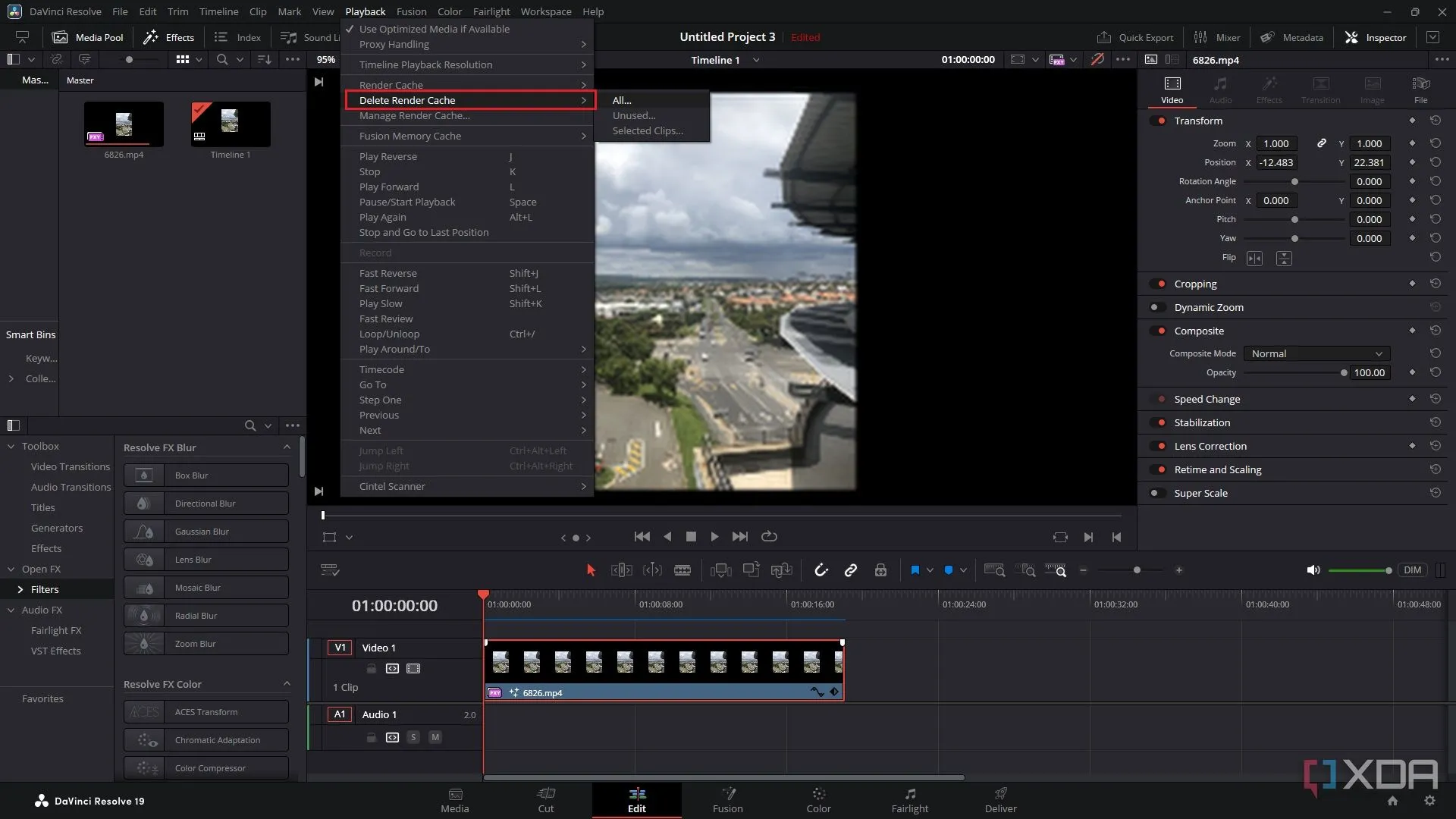 Giao diện DaVinci Resolve hiển thị menu Playback, với tùy chọn Delete Render Cache và All được chọn
