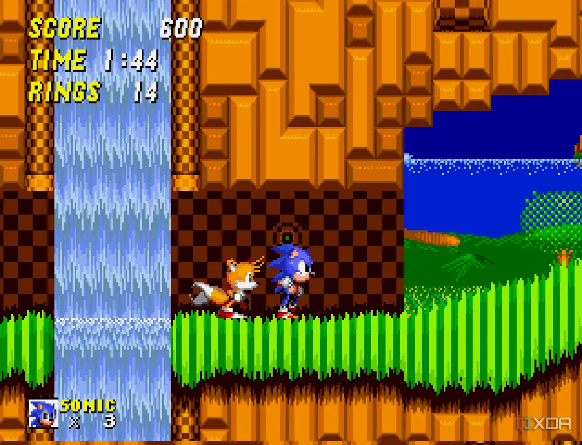 Hình ảnh trò chơi Sonic the Hedgehog đang chạy trên giả lập Genesis Plus GX, thể hiện khả năng giả lập chính xác của hệ máy Sega