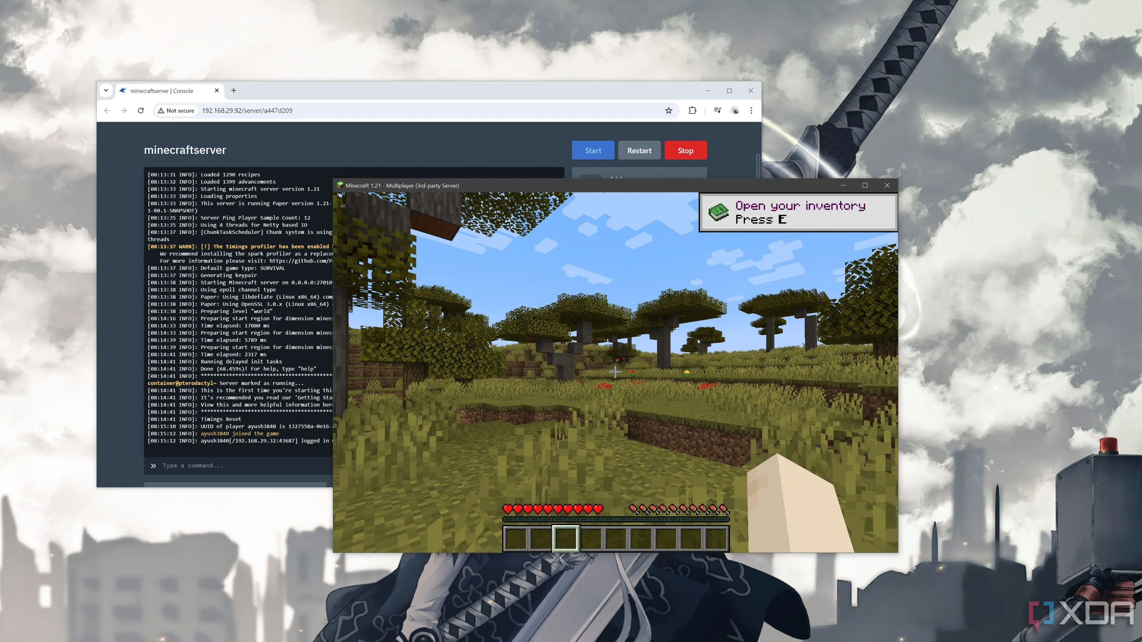 Màn hình máy tính hiển thị Minecraft đang chạy trên server Pterodactyl tự host, minh họa ứng dụng của reverse proxy trong quản lý server game.