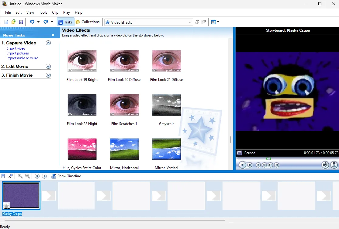 Ảnh chụp màn hình Windows Movie Maker hiển thị giao diện chỉnh sửa video với dòng thời gian, khung xem trước và các công cụ cơ bản.