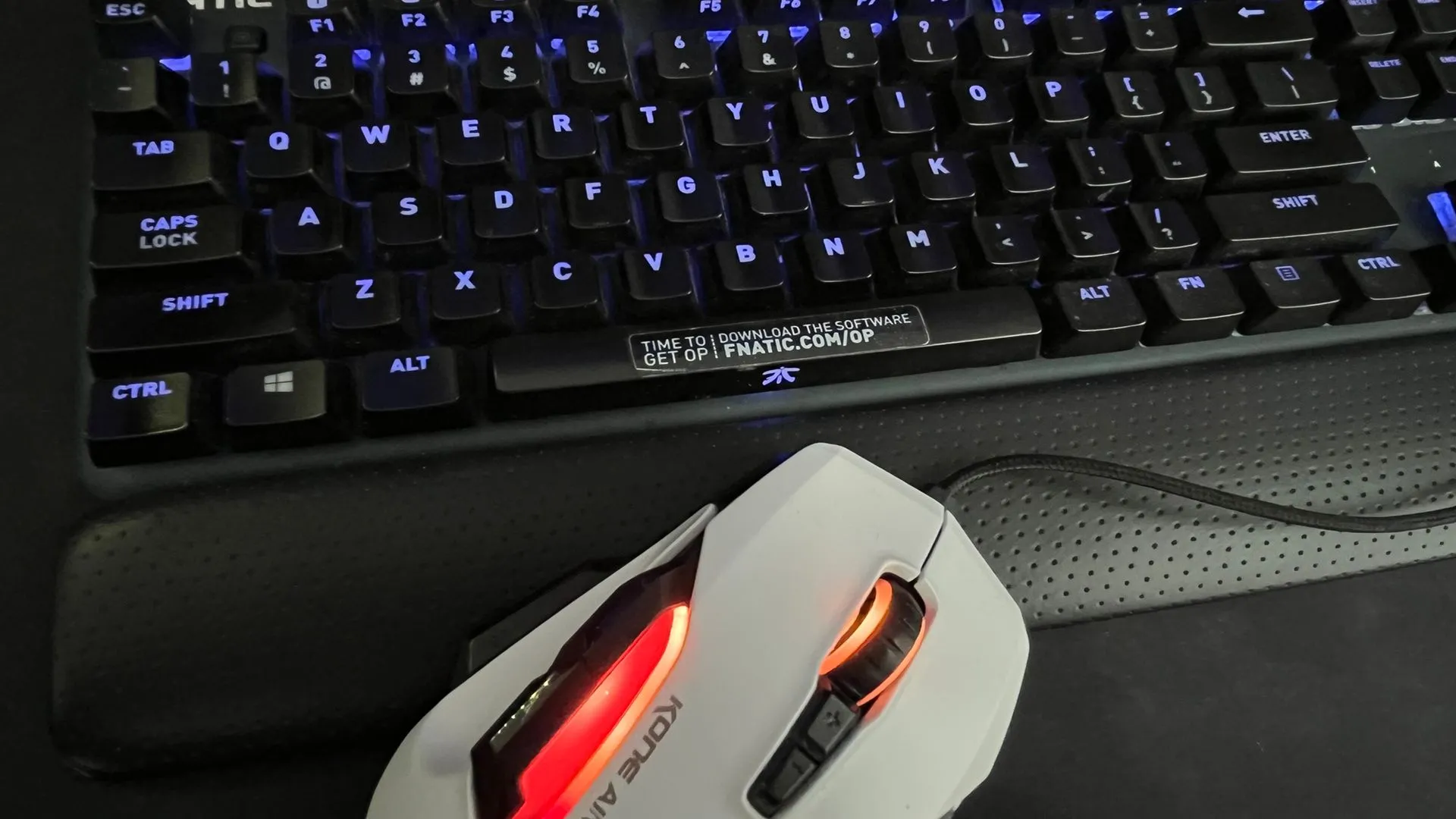 Image default