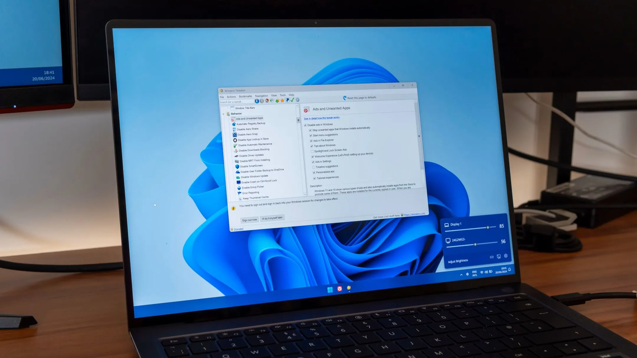 Các ứng dụng cần thiết trên Windows 11 được sắp xếp khoa học, minh họa khả năng quản lý cửa sổ hiệu quả của FancyZones