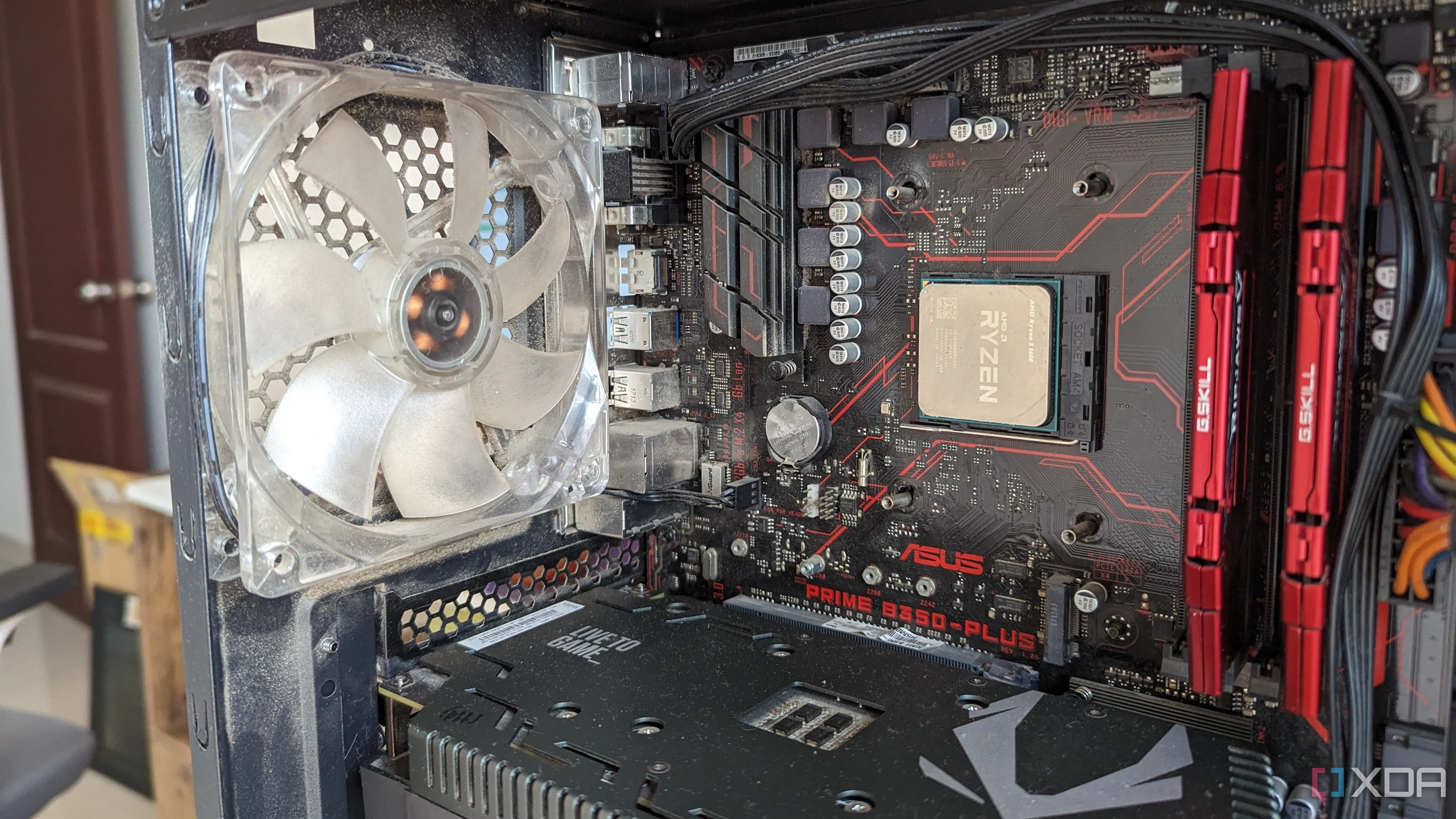 Image default