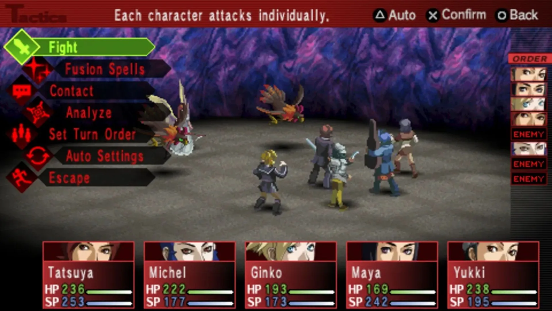 Cảnh gameplay của Shin Megami Tensei: Persona 2 Innocent Sin trên PSP, với các nhân vật anime đang chiến đấu trong môi trường 3D.
