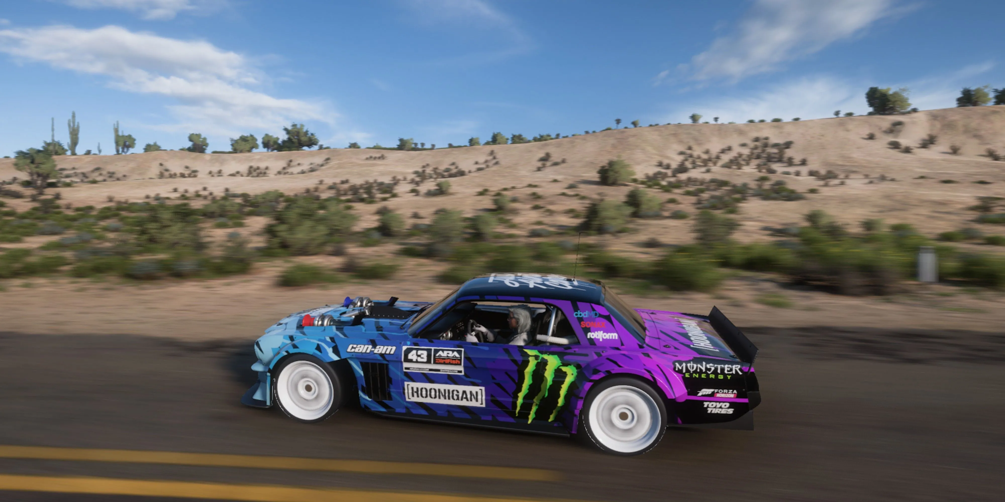 Chiếc Ford Hoonicorn Mustang độ khủng trong Forza Horizon 5 thể hiện kỹ năng drift ấn tượng trên địa hình núi lửa