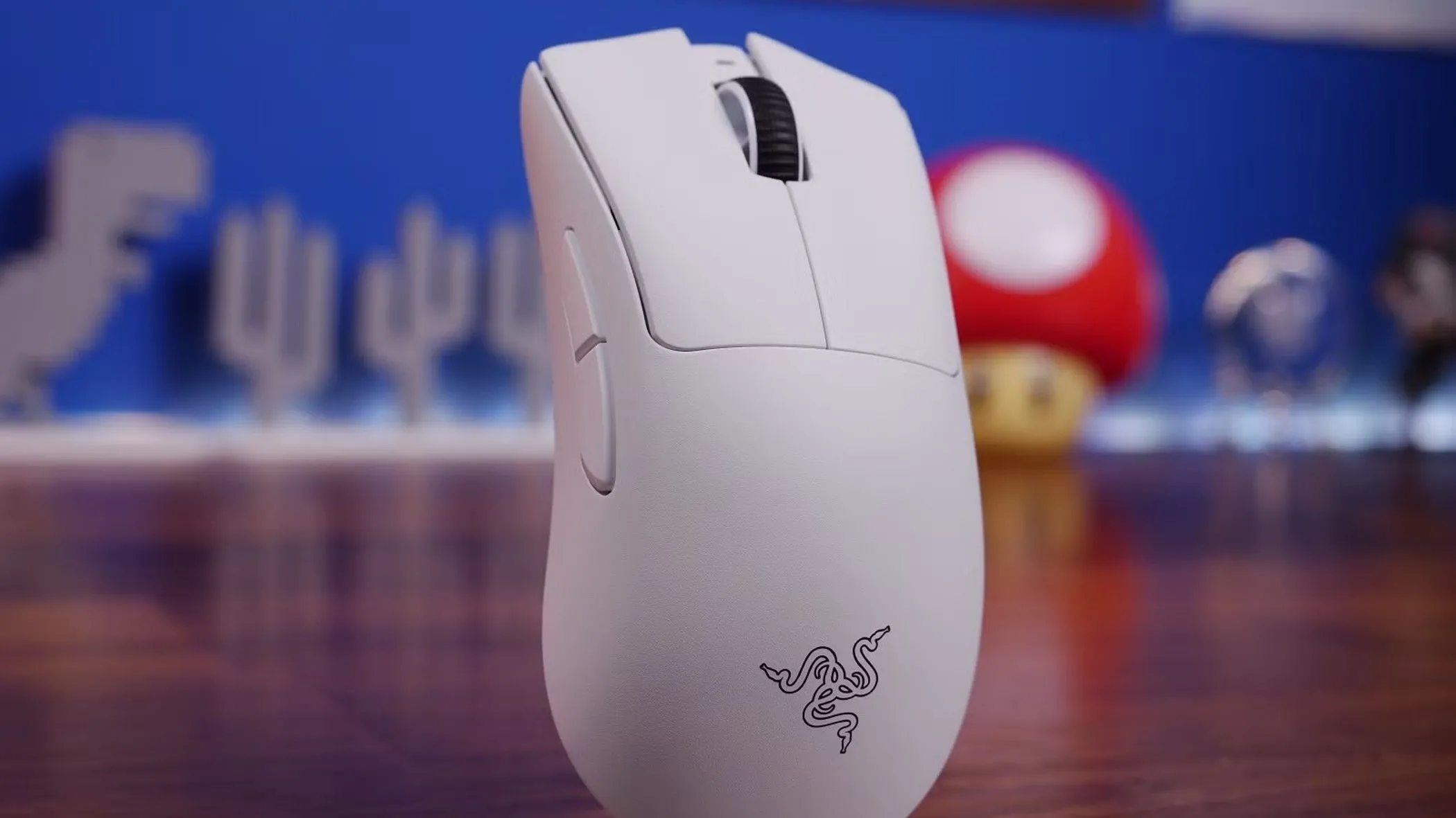 Chuột Razer DeathAdder V3 Pro với tần số lấy mẫu 8000Hz, minh họa cho công nghệ polling rate cực cao
