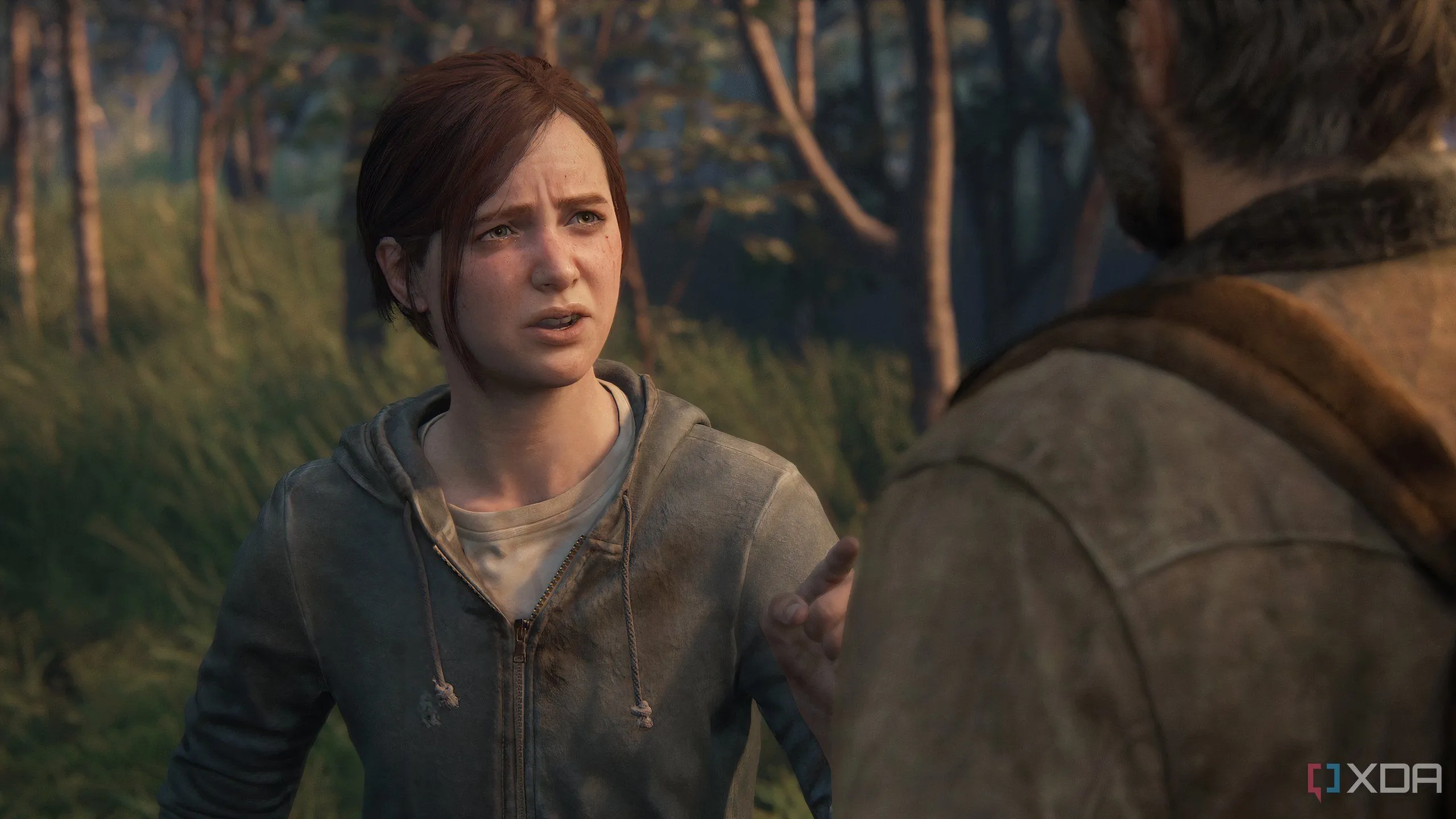 Ellie và Joel trò chuyện đầy cảm xúc trong The Last of Us Part II Remastered, thể hiện sự phức tạp của mối quan hệ.