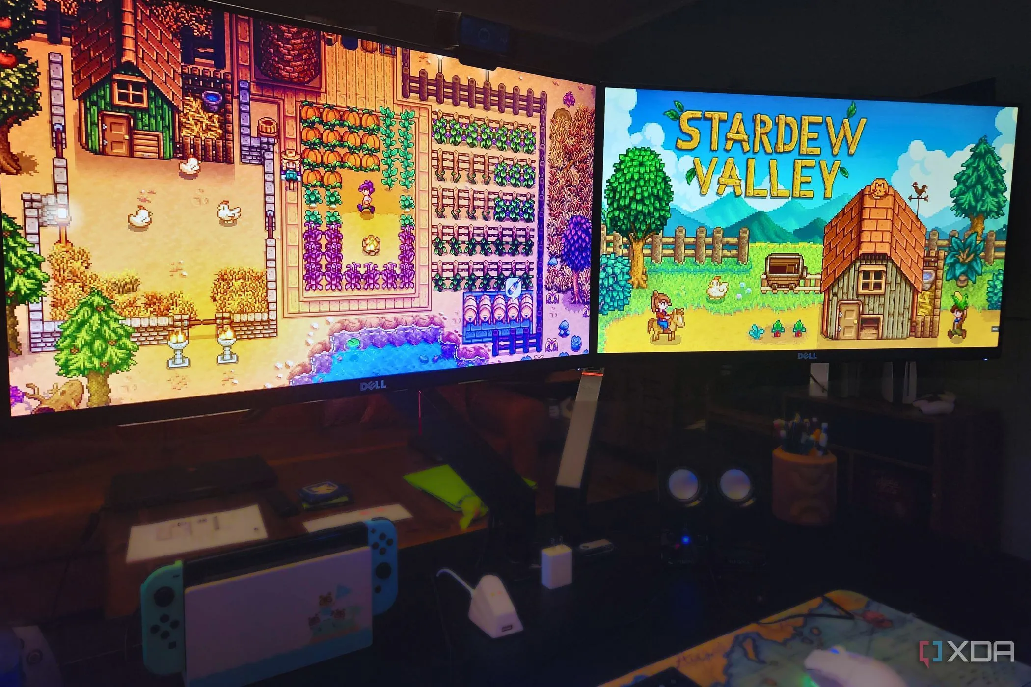 Game Stardew Valley trong chế độ co-op hiển thị trên nhiều màn hình máy tính