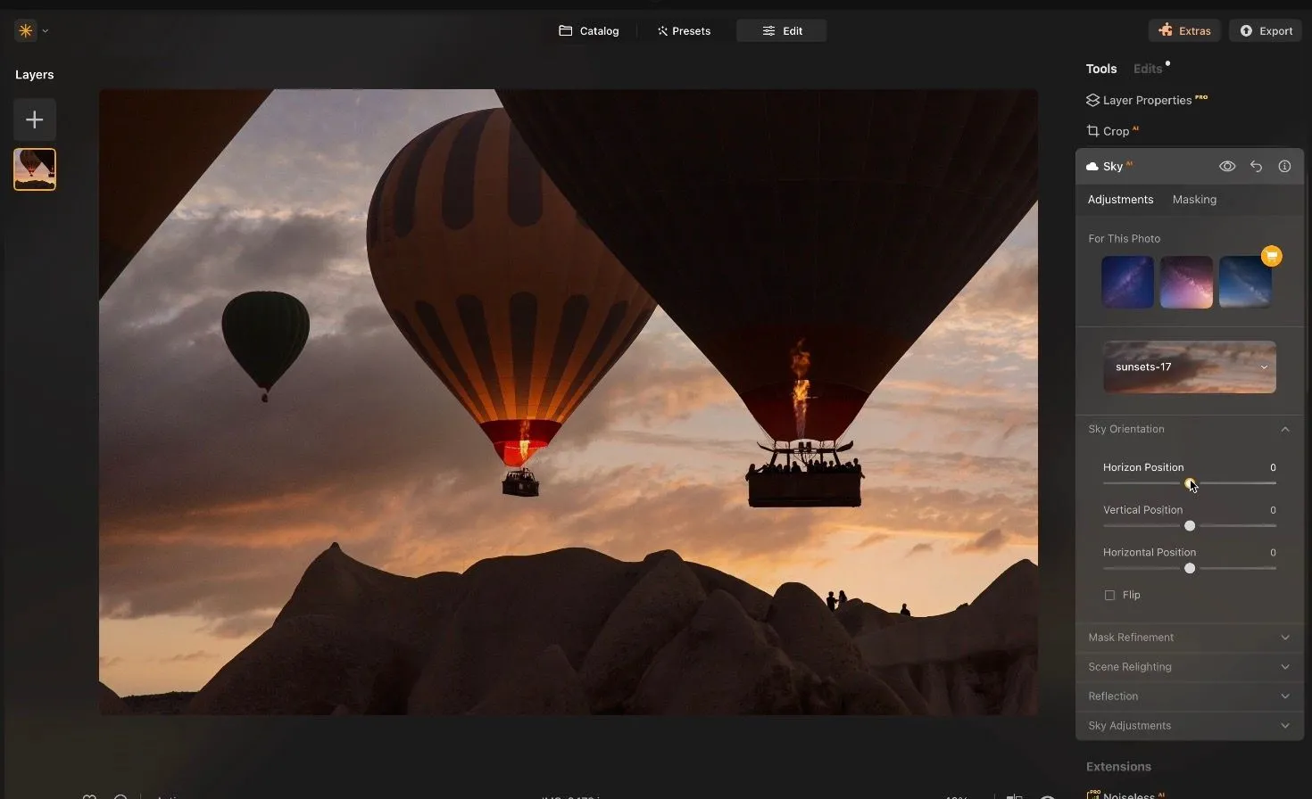 Giao diện chỉnh sửa ảnh trong Luminar Neo với các công cụ AI tạo sinh, cạnh tranh trực tiếp với Photoshop và Lightroom