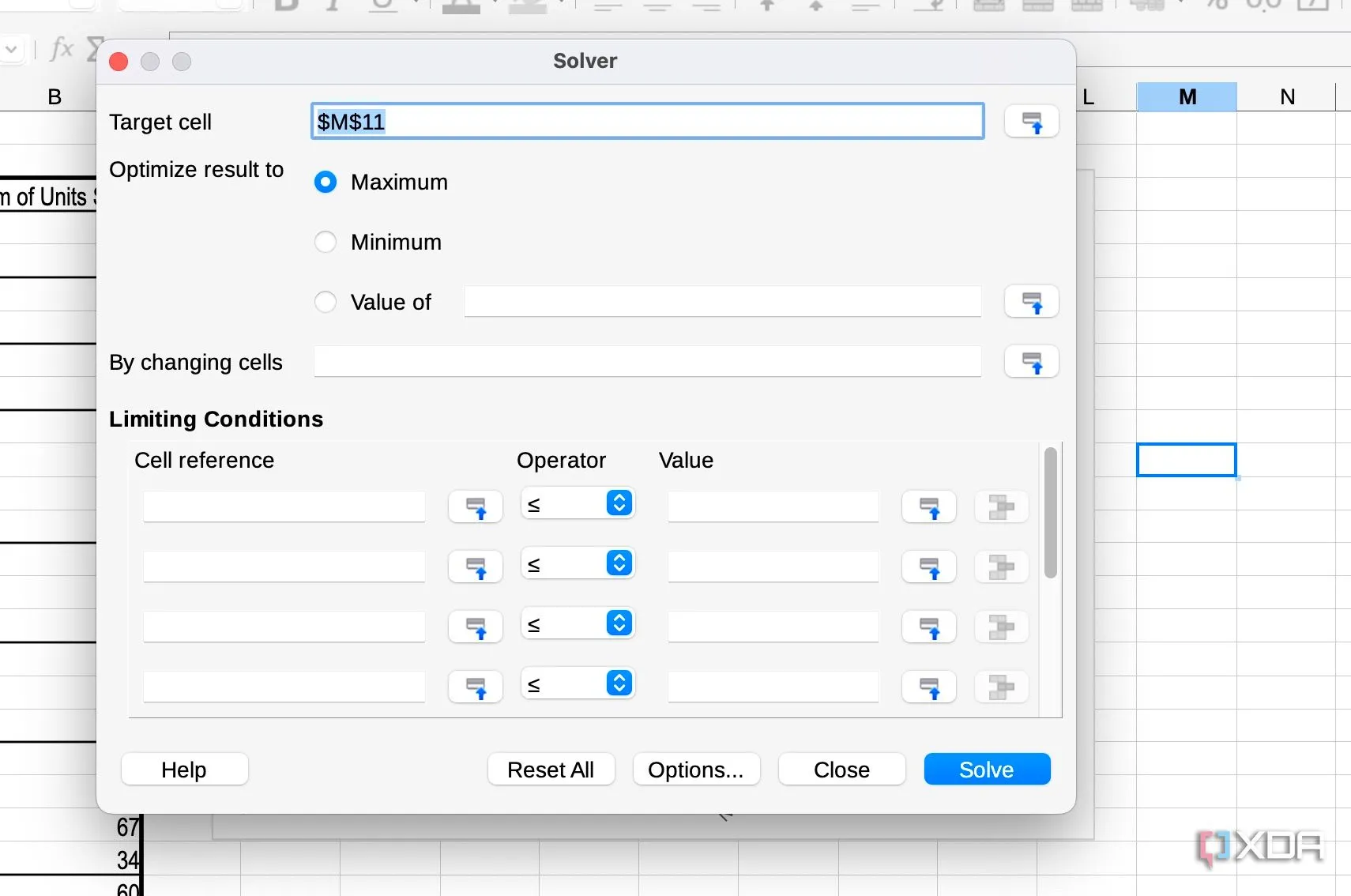 Giao diện công cụ Solver trong LibreOffice Calc đang giải quyết một bài toán tối ưu hóa phức tạp với các biến và ràng buộc.