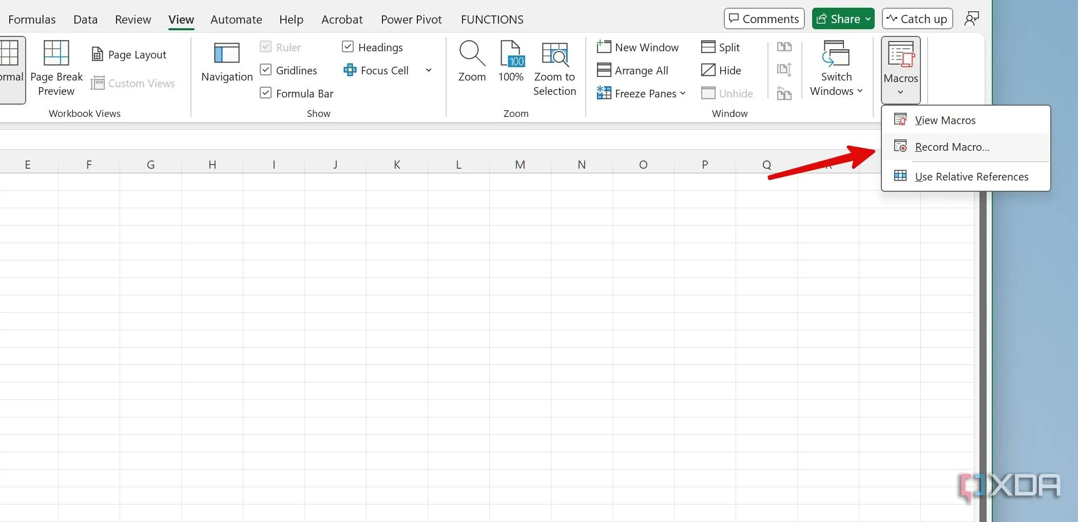 Giao diện ghi macro trong Excel, bước đầu tạo thông điệp Valentine ẩn