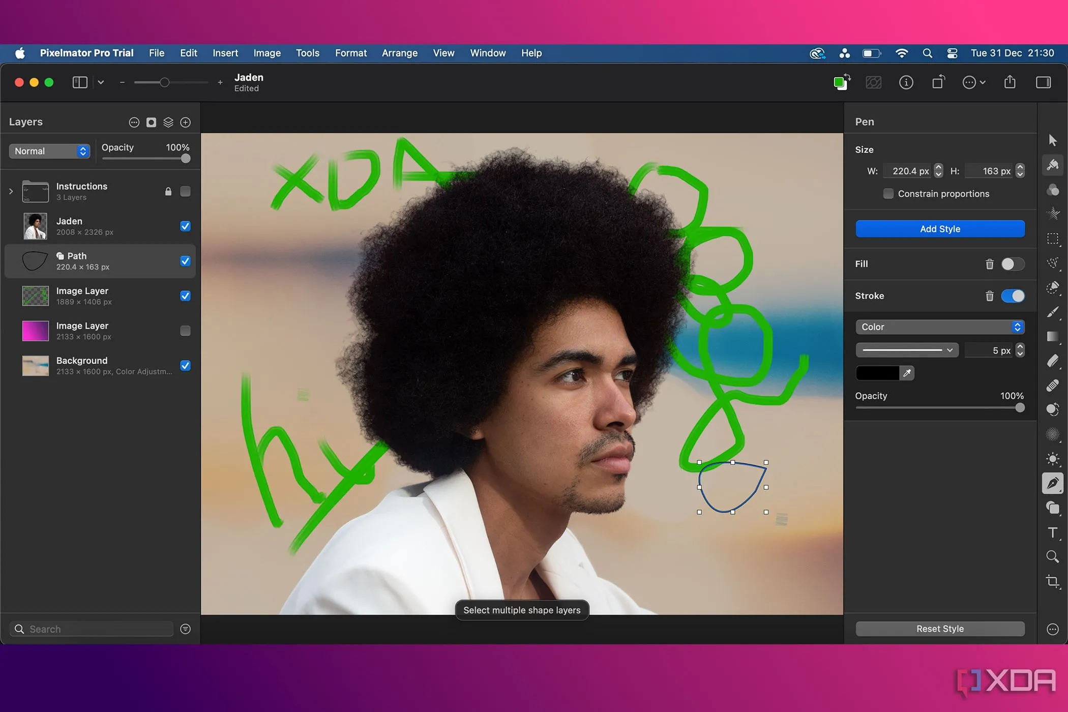Giao diện người dùng của Pixelmator Pro trên hệ điều hành macOS, hiển thị các công cụ và lớp chỉnh sửa.