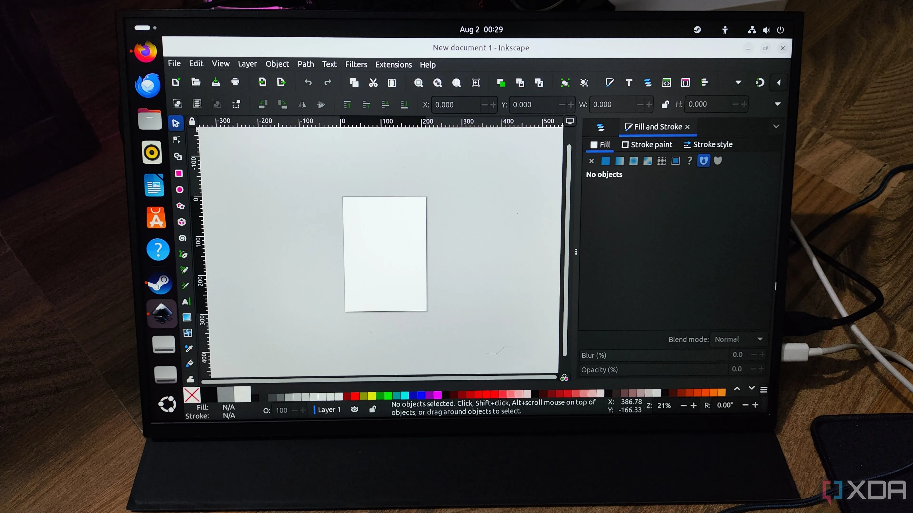 Giao diện phần mềm vẽ vector Inkscape trên màn hình, một thay thế hiệu quả cho Adobe Illustrator