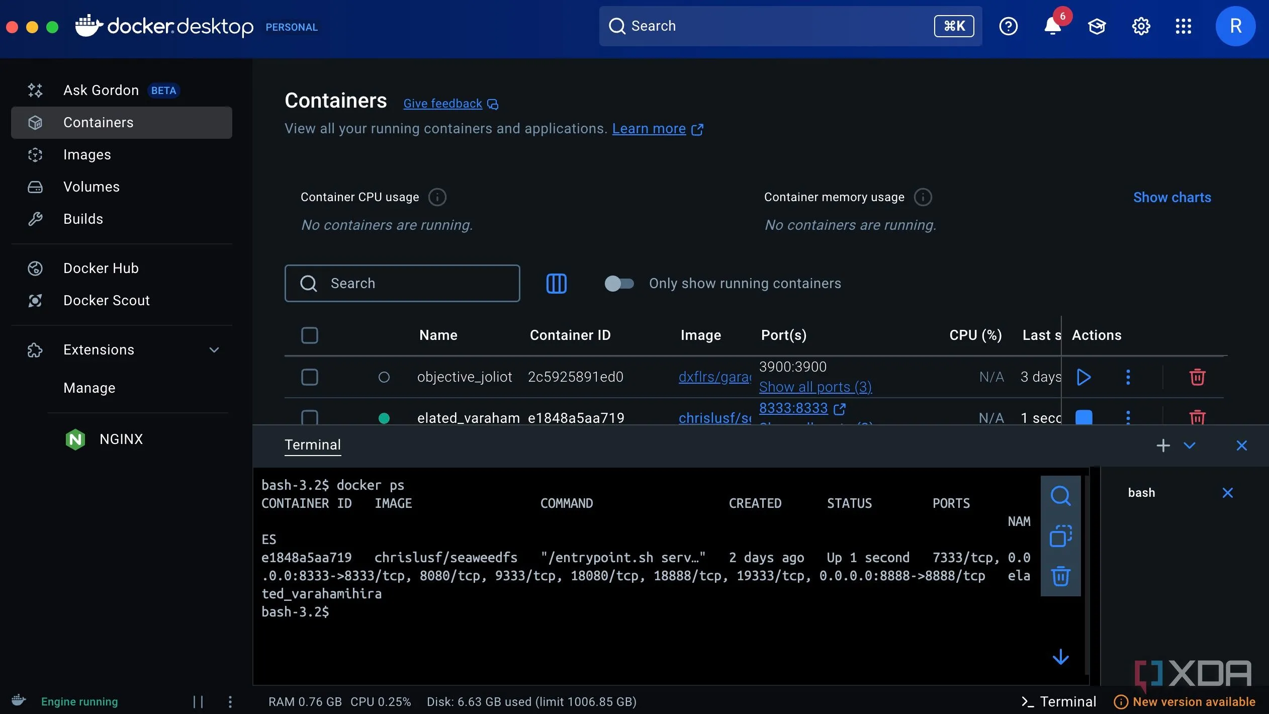 Giao diện Terminal hiển thị danh sách các container Docker đang chạy sau khi thực thi lệnh docker ps, hỗ trợ kiểm tra trạng thái ứng dụng.