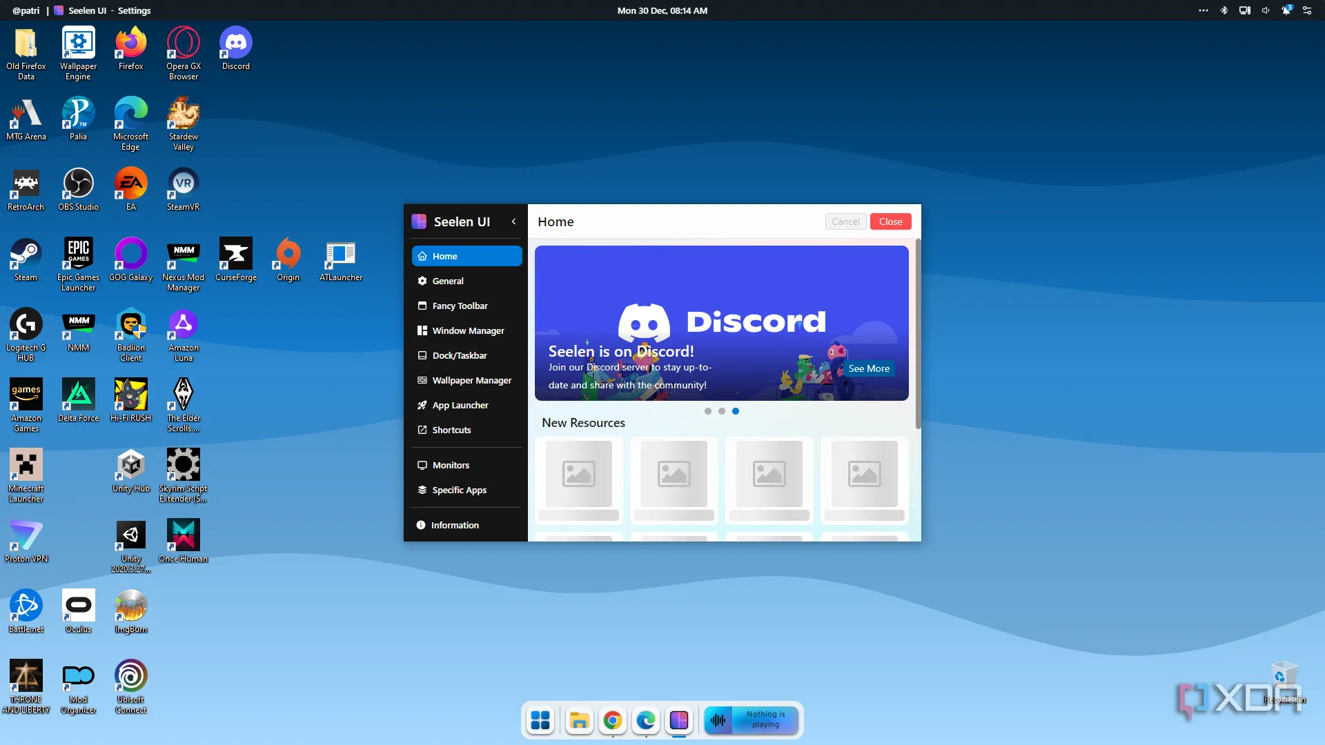 Giao diện Windows sau khi áp dụng Seelen UI, trông giống macOS với thanh dock và widget