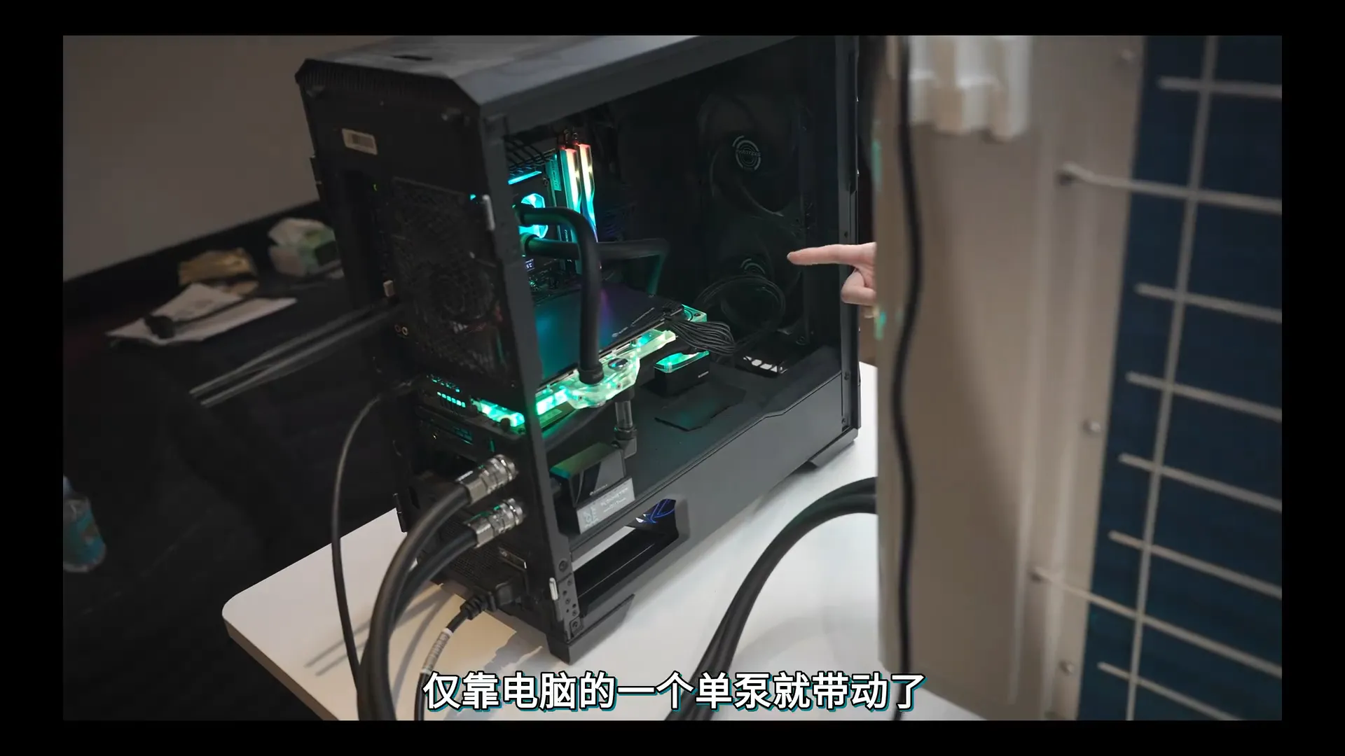 Image default