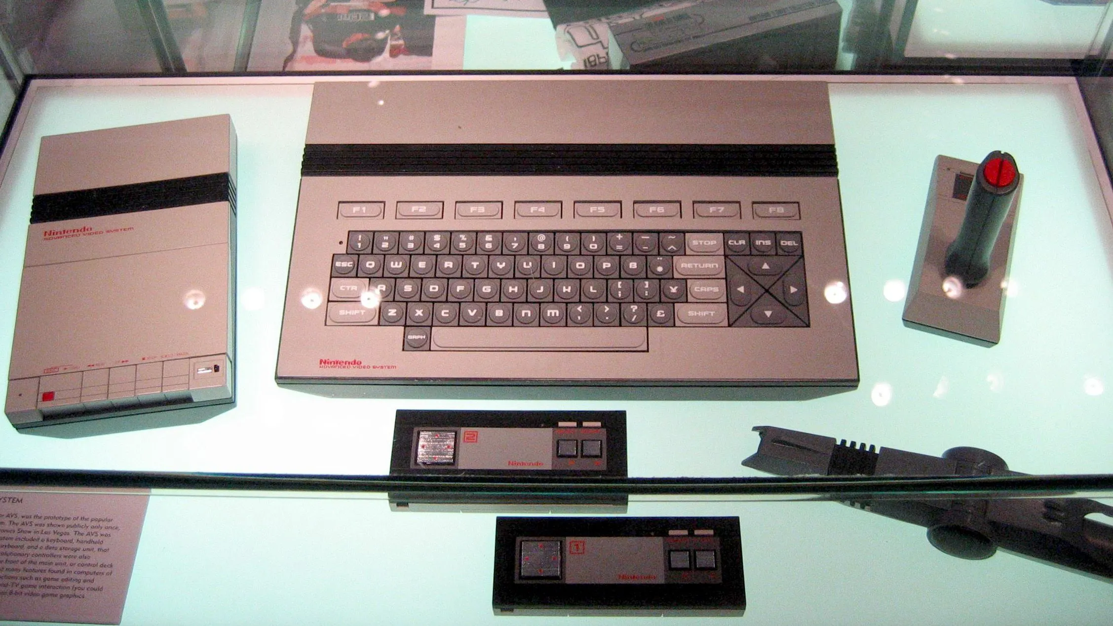 Hệ thống video nâng cao Nintendo AVS, nguyên mẫu console trước NES