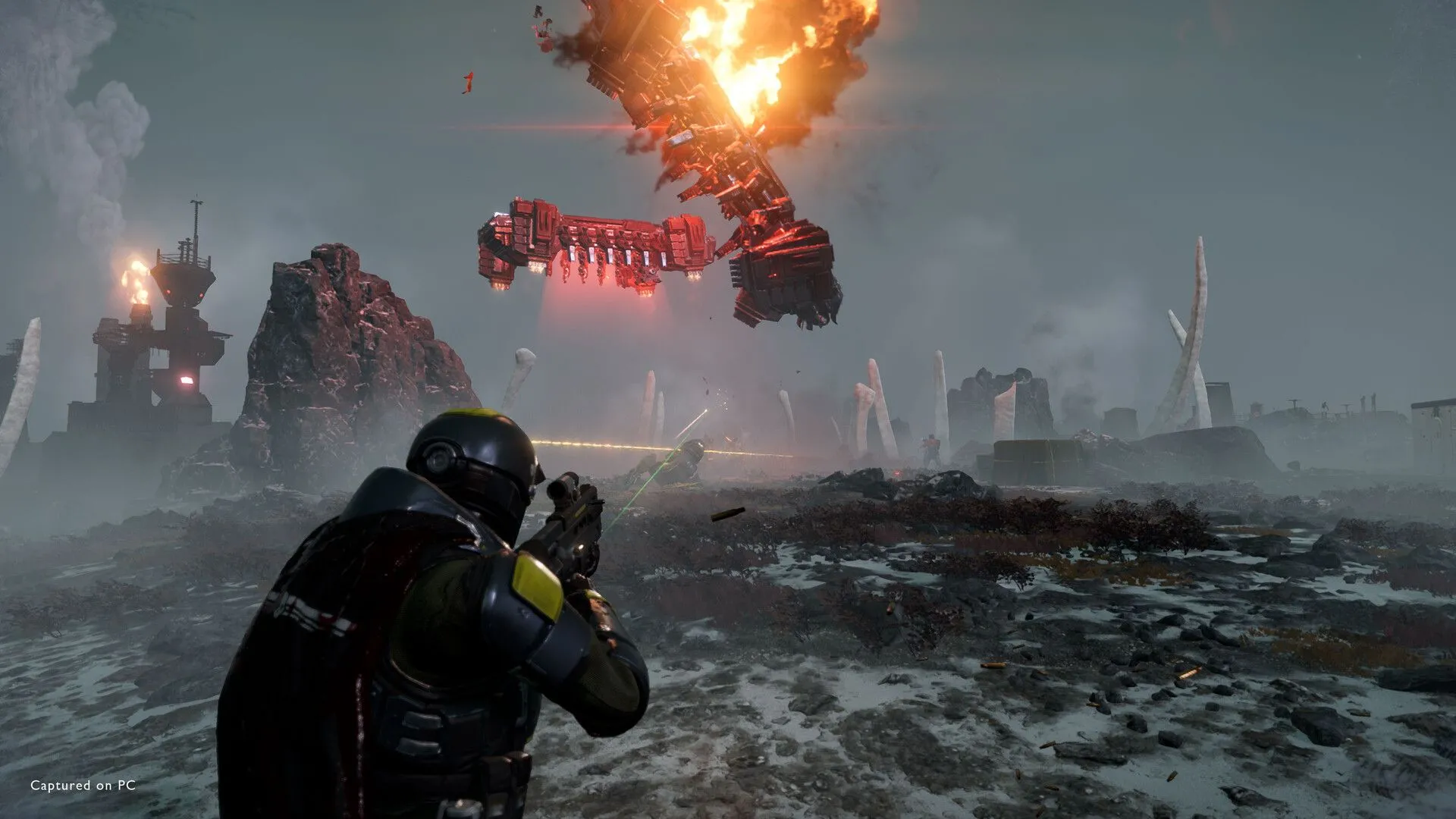 Helldivers 2 chiến đấu trên hành tinh tuyết trắng khắc nghiệt