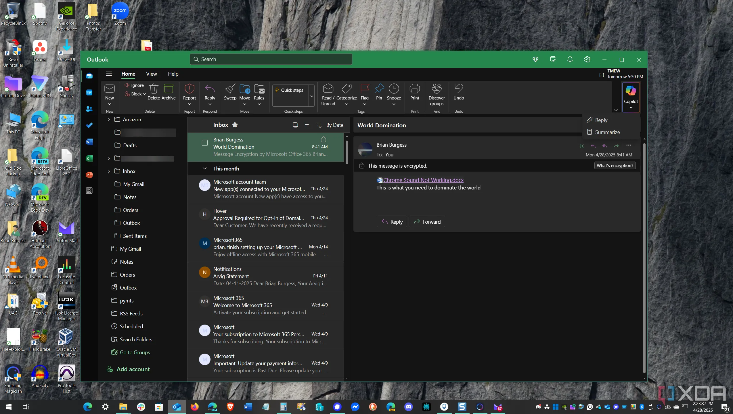 Hộp thư đến hiển thị email được mã hóa trong ứng dụng Outlook, nhấn mạnh tính bảo mật và yêu cầu hoạt động liên tục của hệ thống email.
