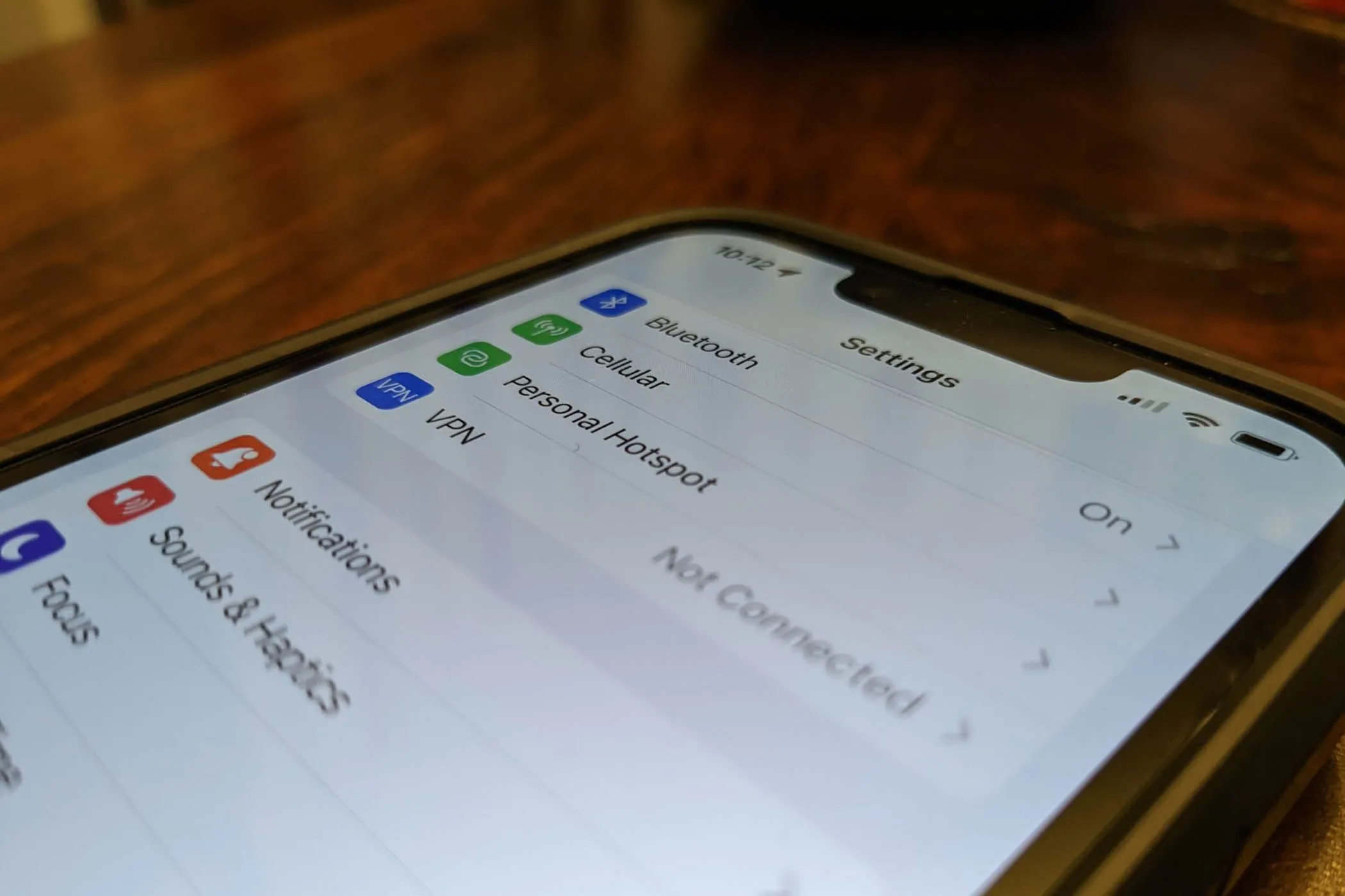 Màn hình cài đặt Điểm truy cập cá nhân (Personal Hotspot) trên iPhone - minh họa tính năng Wi-Fi hotspot