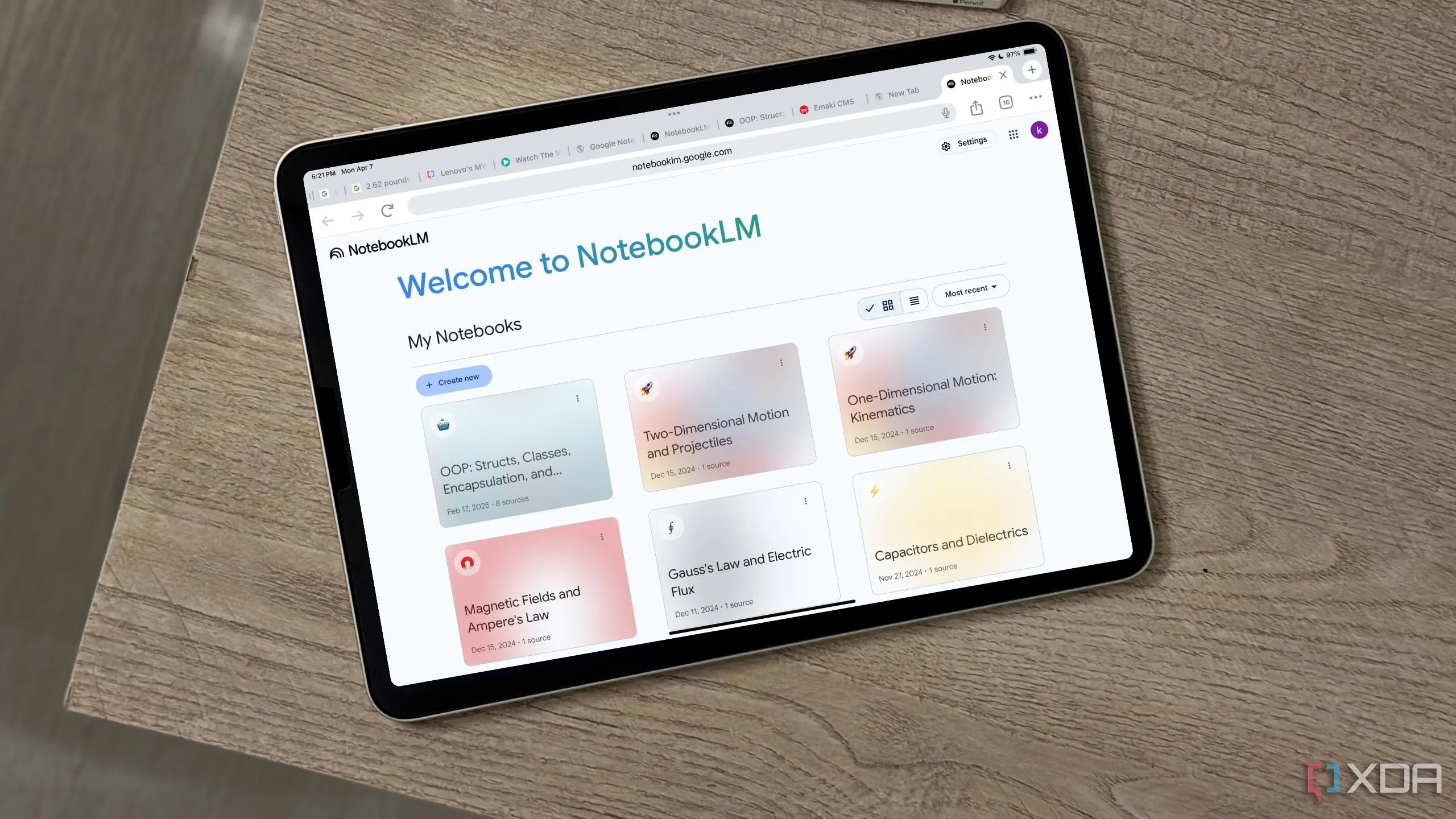 Màn hình chào mừng NotebookLM trên iPad