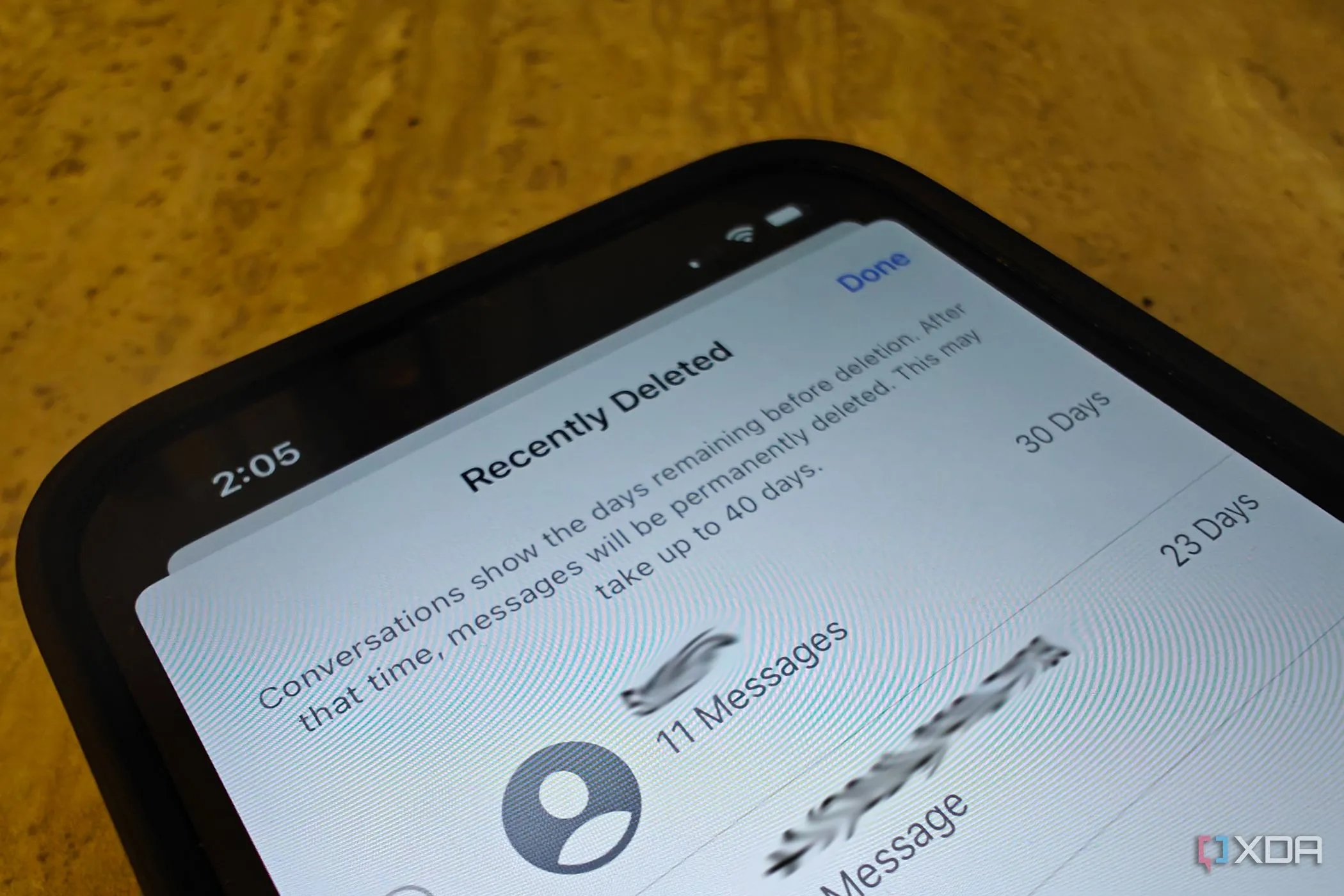 Màn hình iPhone hiển thị phần tin nhắn đã xóa gần đây