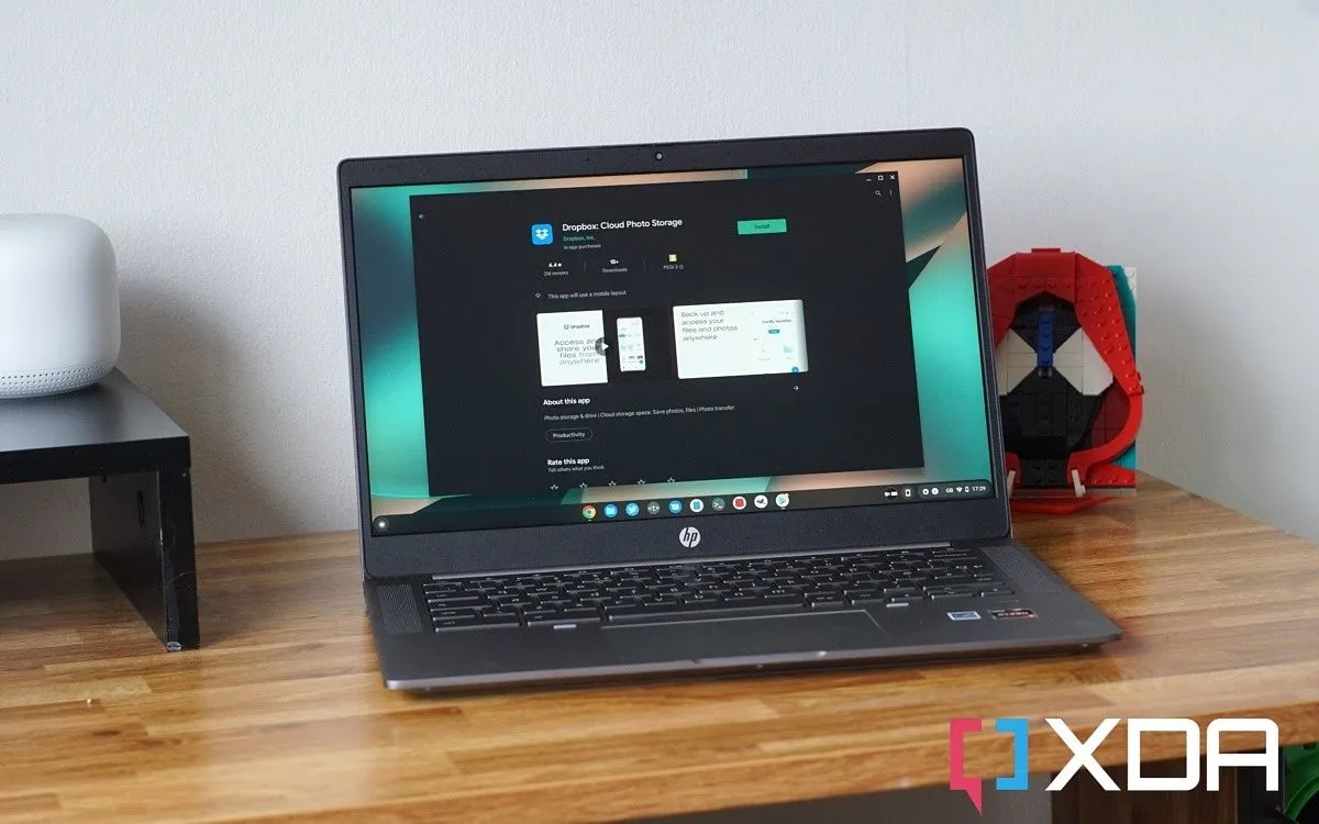 Màn hình laptop hiển thị các ứng dụng lưu trữ đám mây, biểu tượng cho giải pháp sao lưu offsite