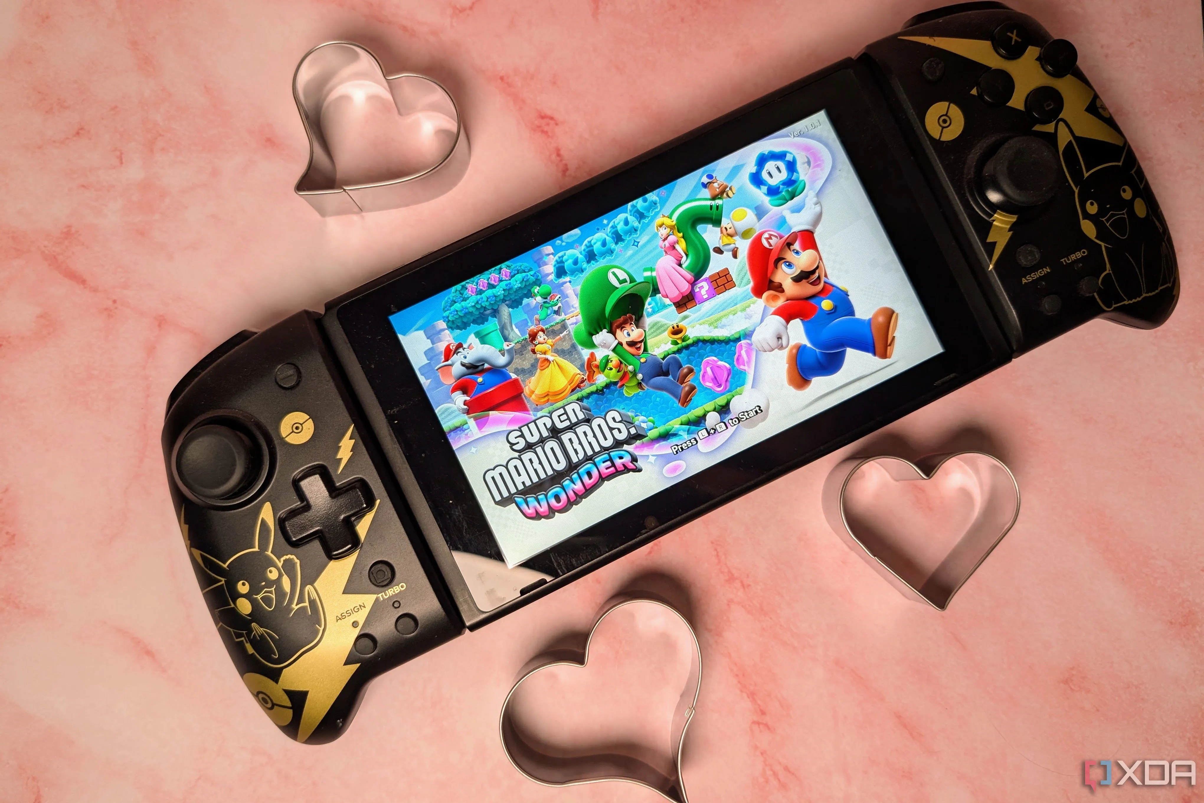 Người chơi tận hưởng game co-op Super Mario Wonder trên Nintendo Switch