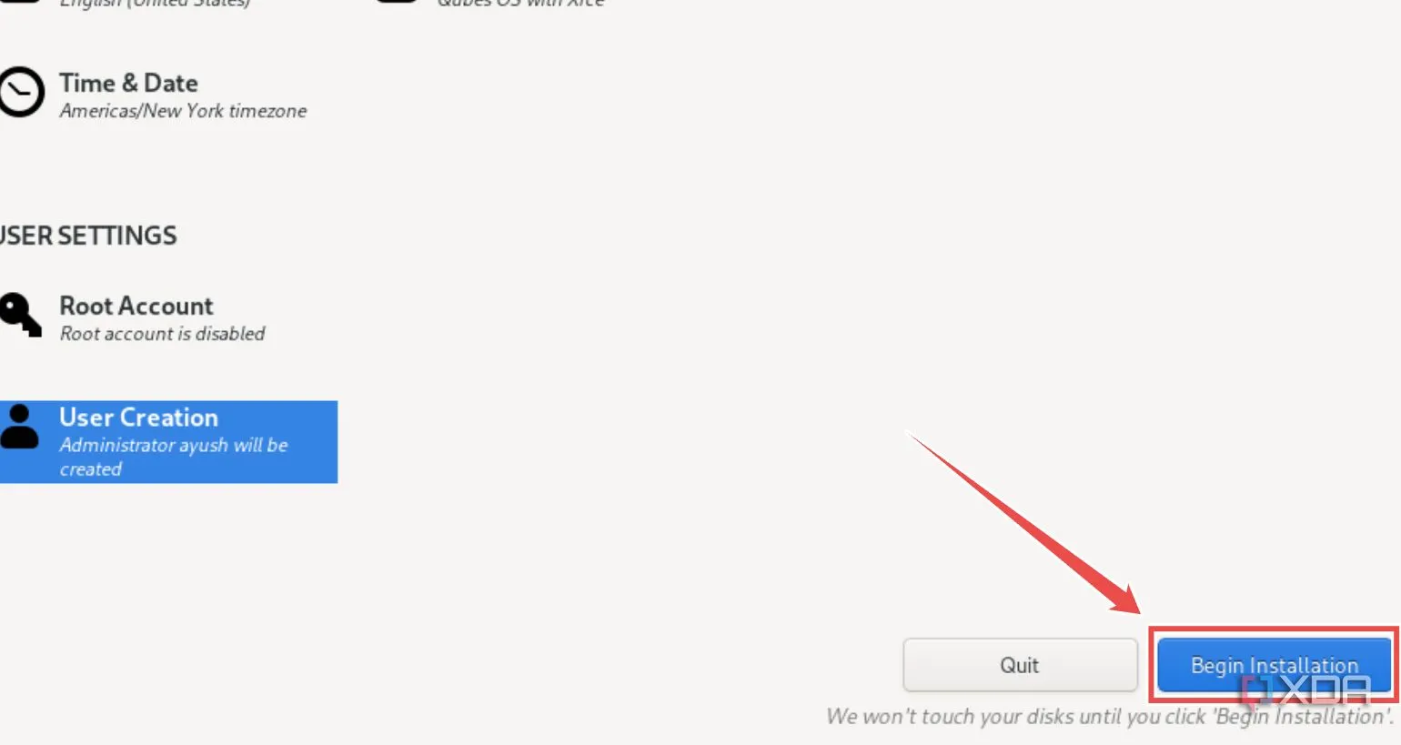 Nhấn nút &quot;Begin Installation&quot; để bắt đầu quá trình cài đặt hệ điều hành Qubes OS lên máy tính.