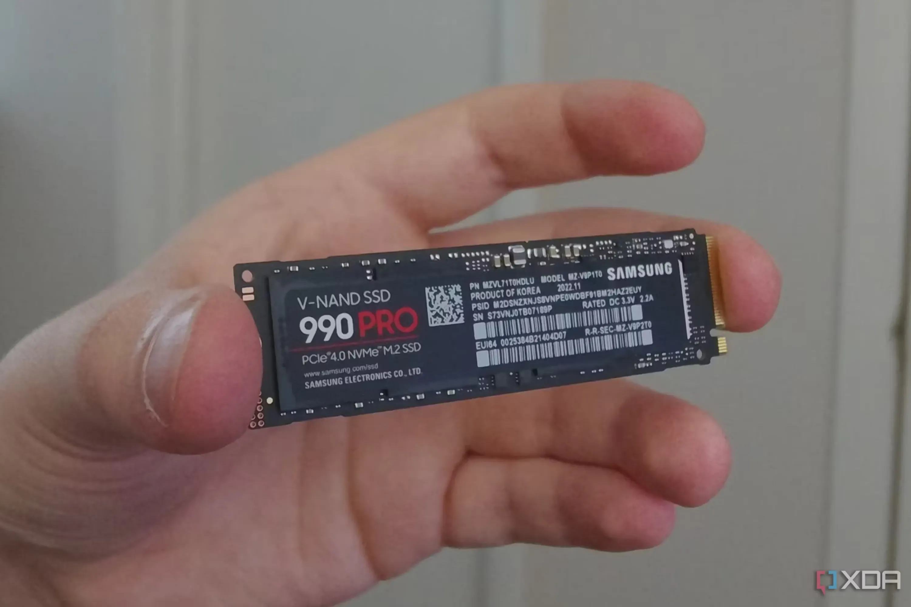 Ổ cứng SSD Samsung 990 Pro NVMe M.2 với thiết kế nhỏ gọn, hiệu năng cao
