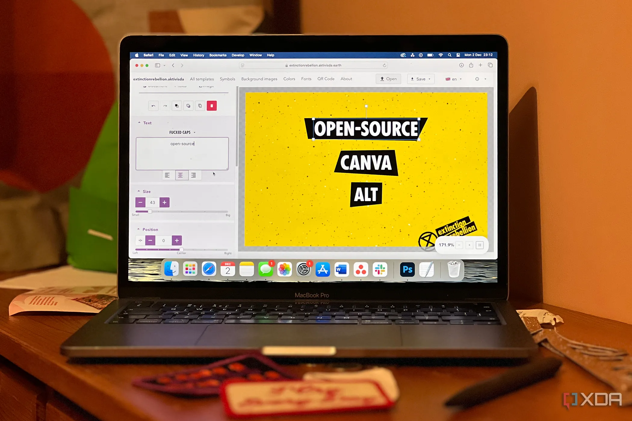 Phần mềm thiết kế Aktivisda đang chạy trên máy tính MacBook, một giải pháp thay thế khác