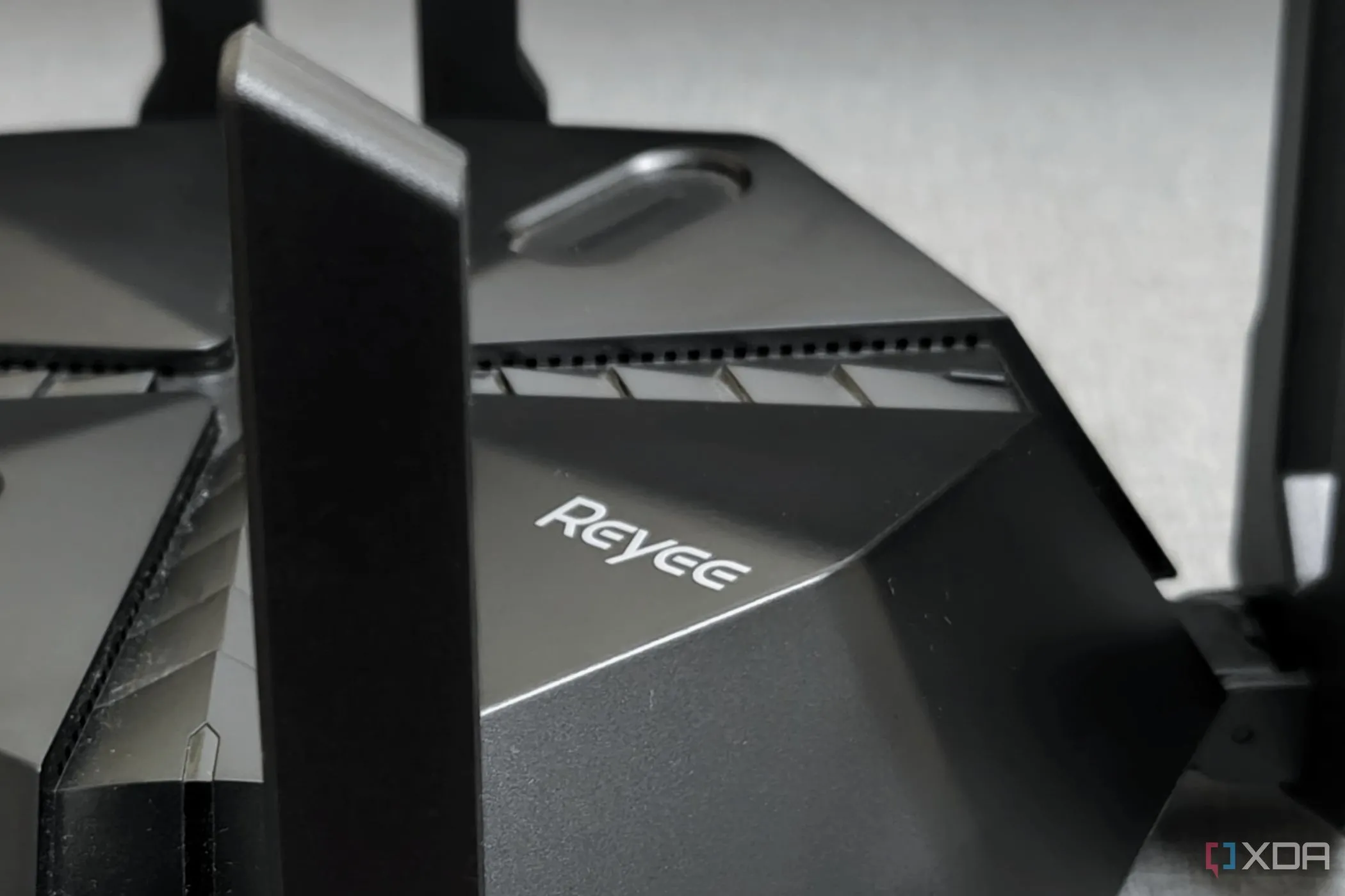 Router gaming Reyee E6 AX6000
