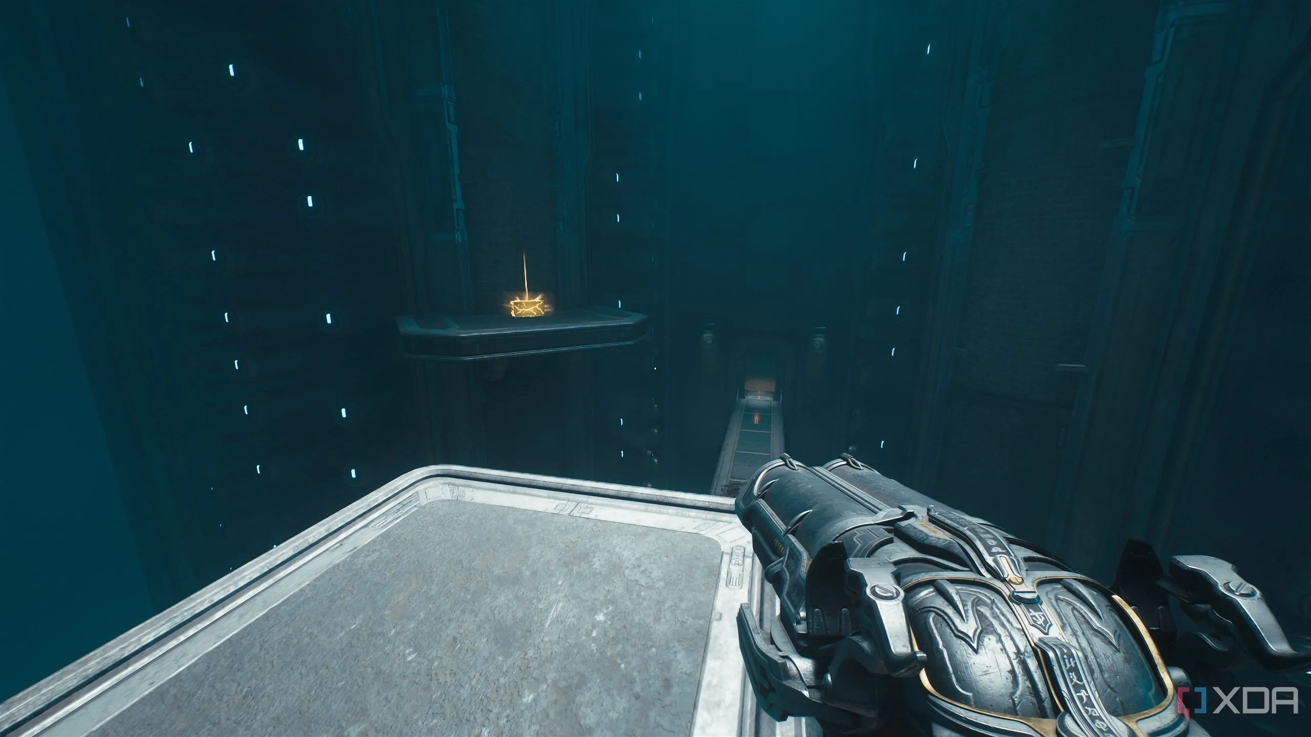Rương vàng ở xa trong khu vực bí mật 7 của Doom The Dark Ages