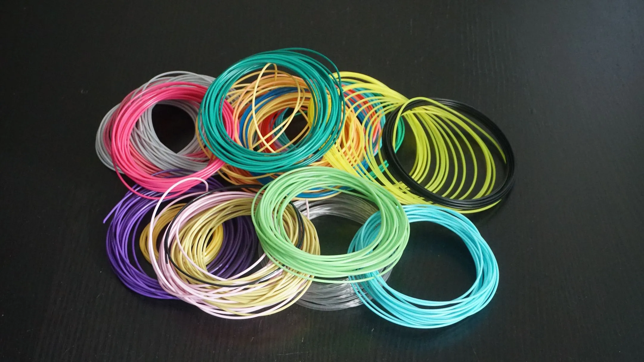 Sợi filament 3D đang được tái chế từ nhựa