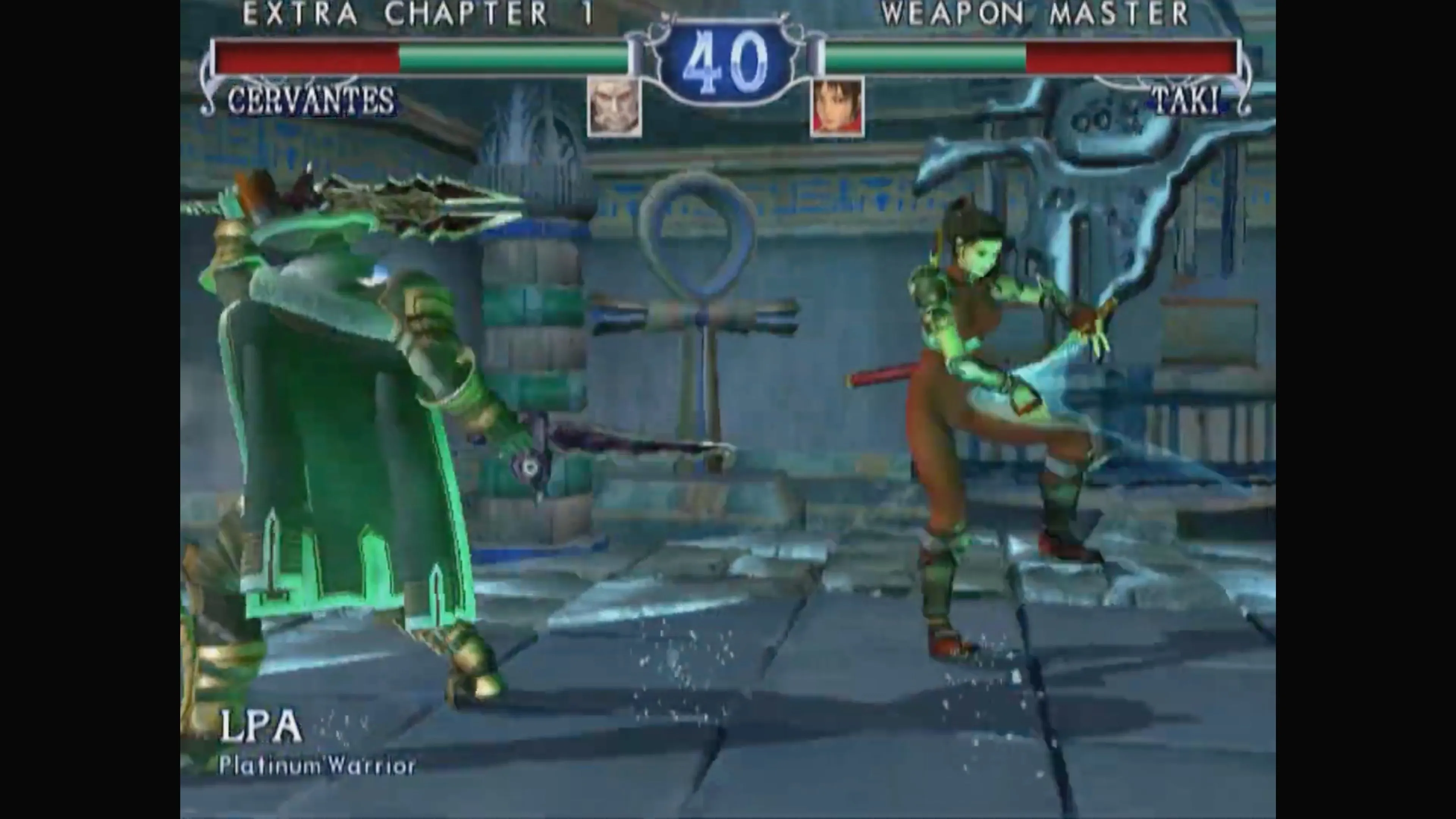 SoulCalibur II với hai nhân vật ở tư thế sẵn sàng chiến đấu, thể hiện sự cân bằng và căng thẳng của trận đấu đối kháng.