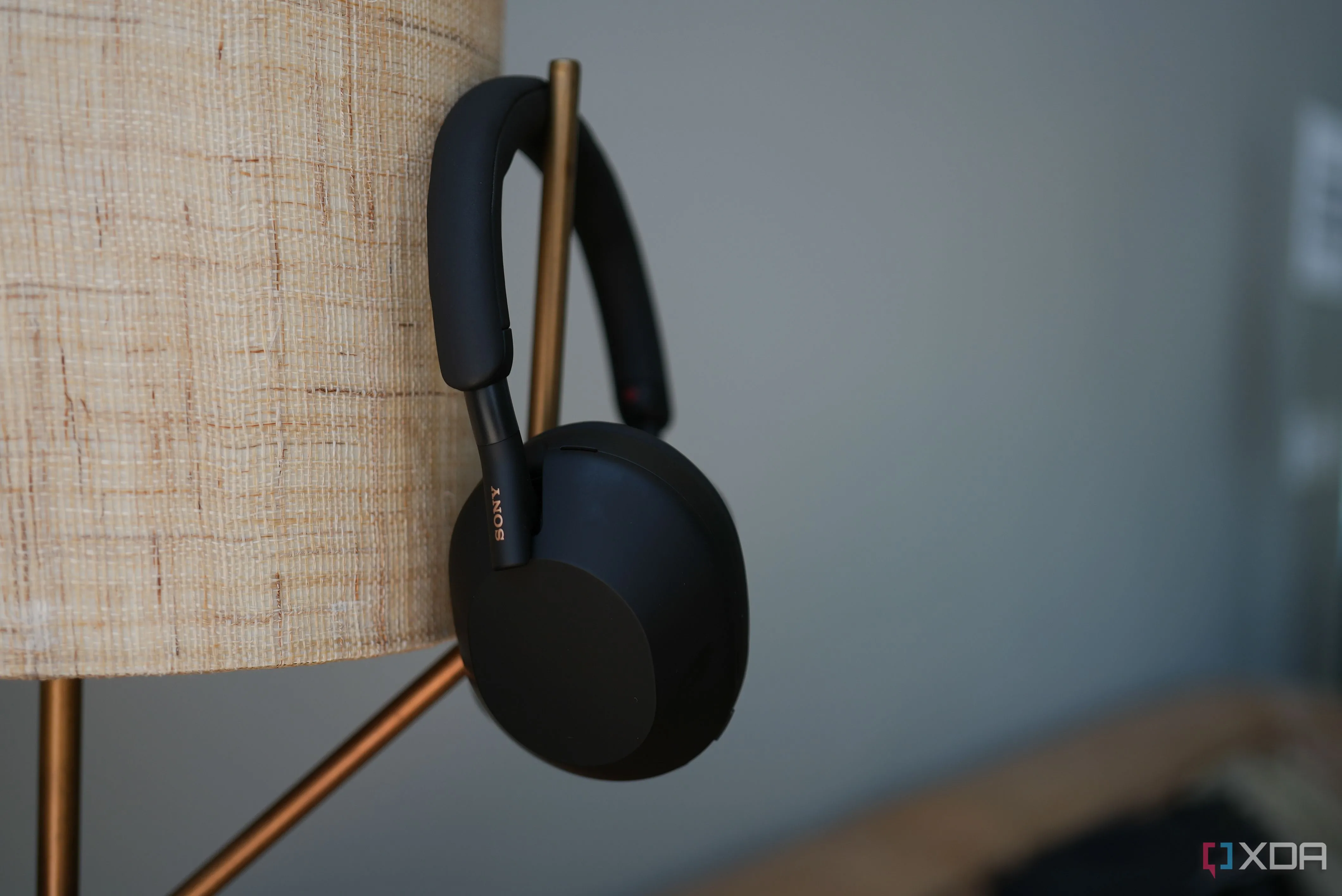 Tai nghe Sony WH-1000XM5