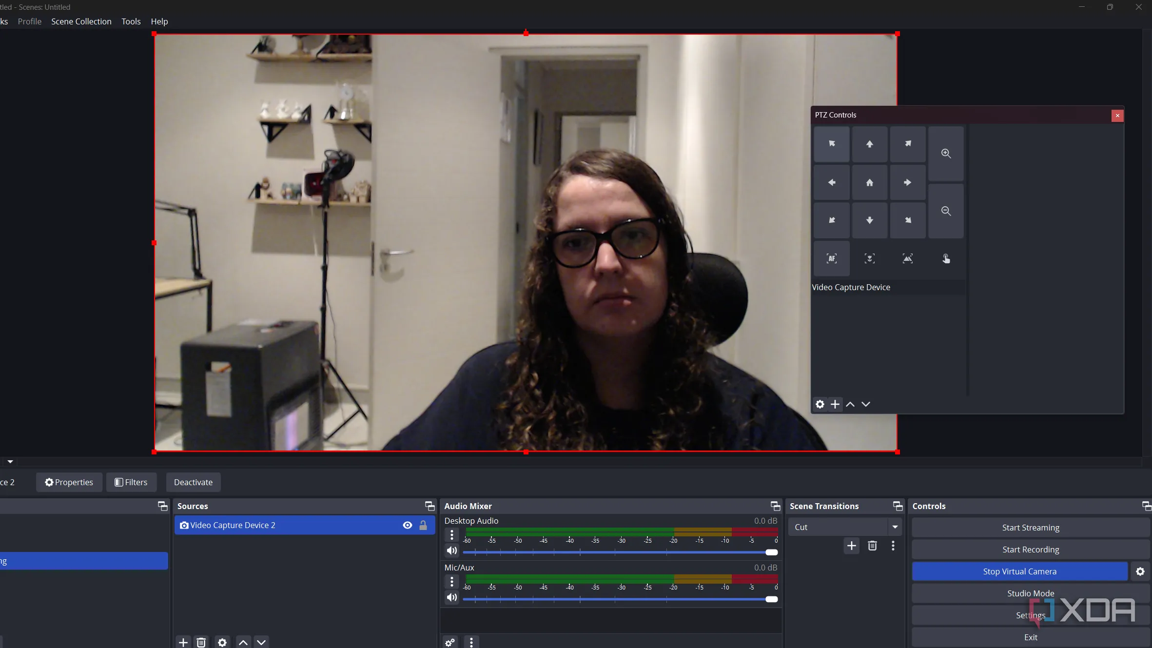 Thanh điều khiển PTZ (Pan-Tilt-Zoom) dạng dock trong OBS Studio, dùng để điều chỉnh góc nhìn webcam.
