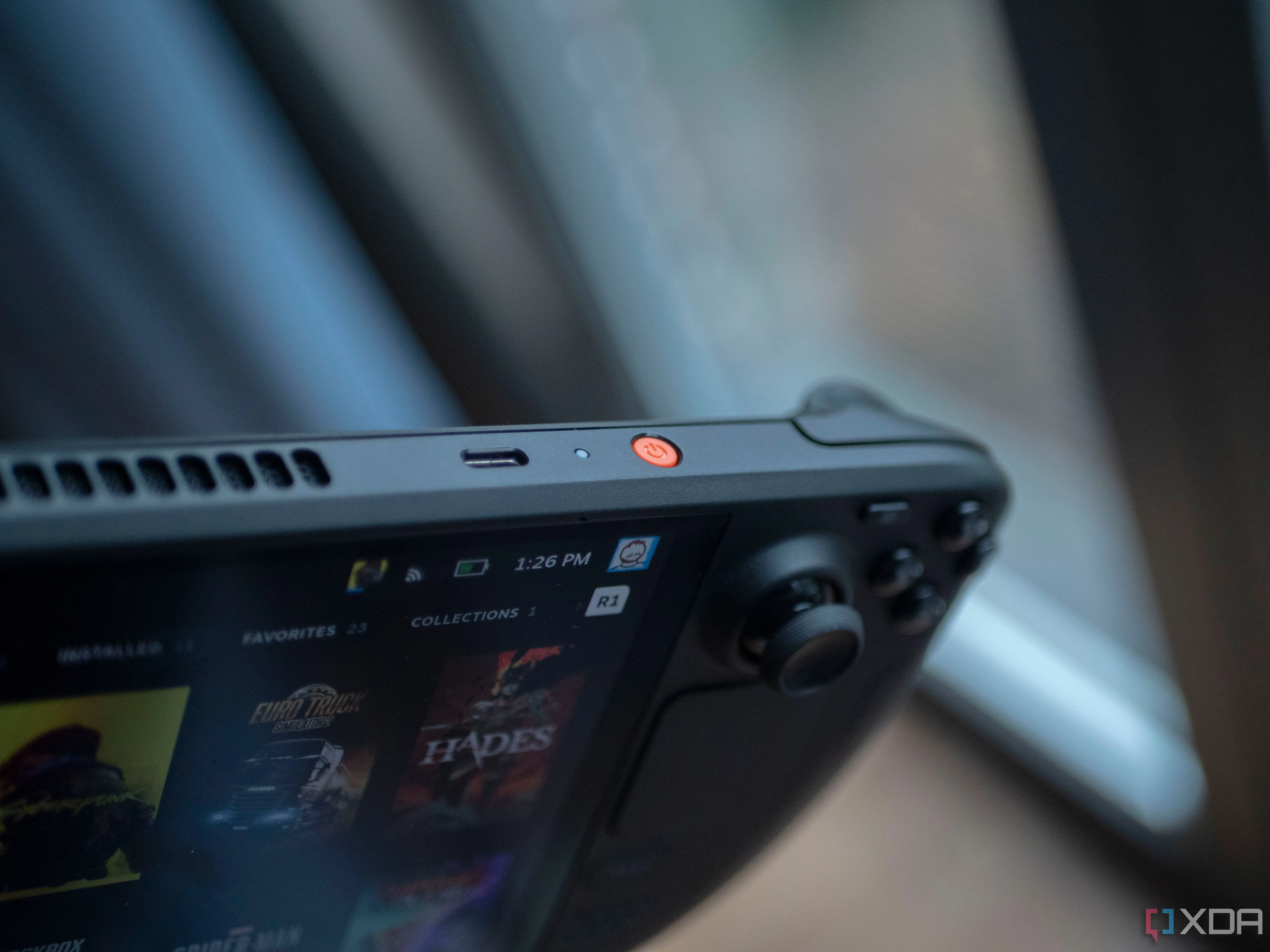Thiết bị chơi game Steam Deck OLED, biểu tượng của hệ sinh thái Steam